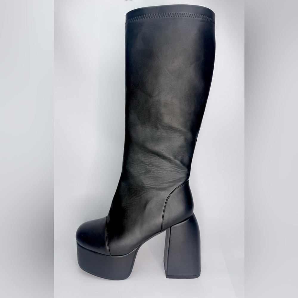 Women’s Black Platform Knee-High Boots Chunky Heel Size 40 EU / 9.5 US New